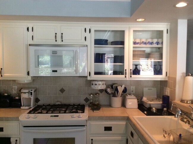 Photo - Stunning 2-story home offering 3 bedrooms, 2.5 bathrooms, with Pool