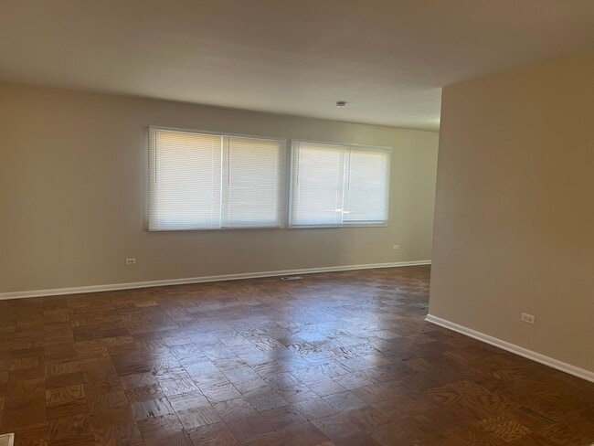 Photo - 319 Gentry St