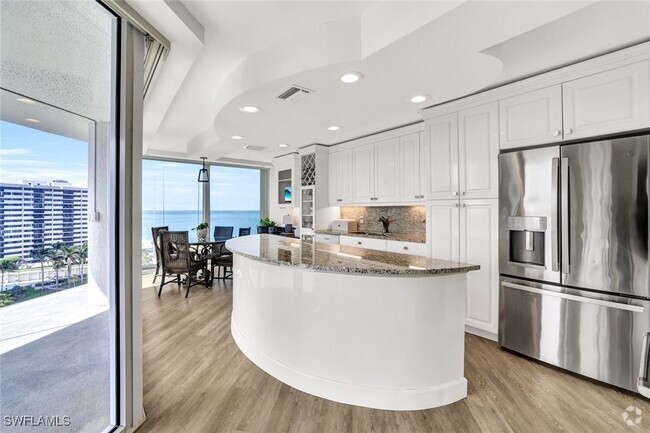 Building Photo - 4041 Gulf Shore Blvd N Unit 1002 Rental