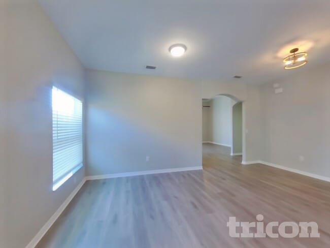 Photo - 3921 Langdrum Dr