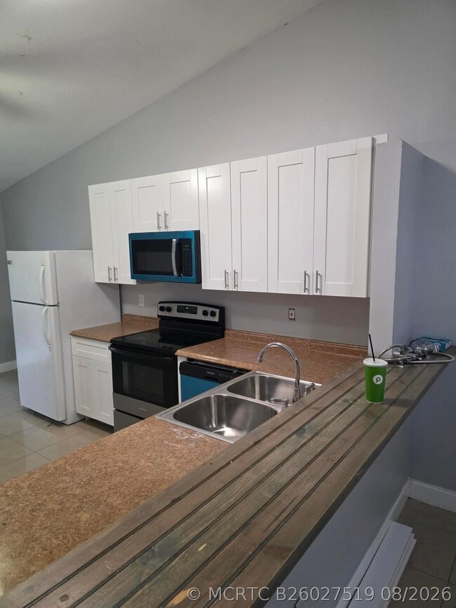 Photo - 6 Hammond Pl