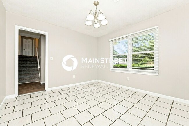 3 Bedroom Pet-Friendly Home in Snellville, GA with Main Street Renewal