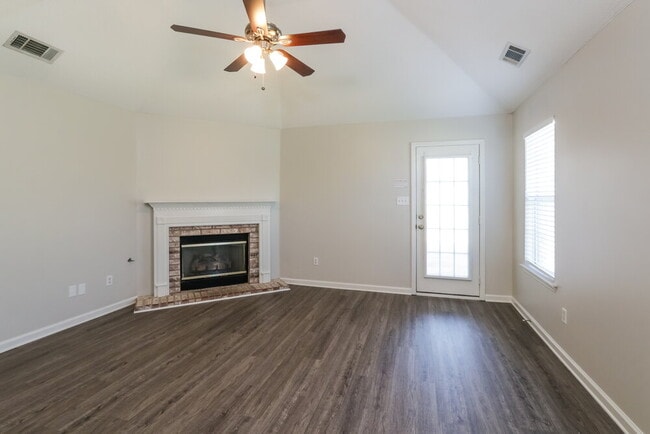 Photo - 10104 Cross Hill Dr