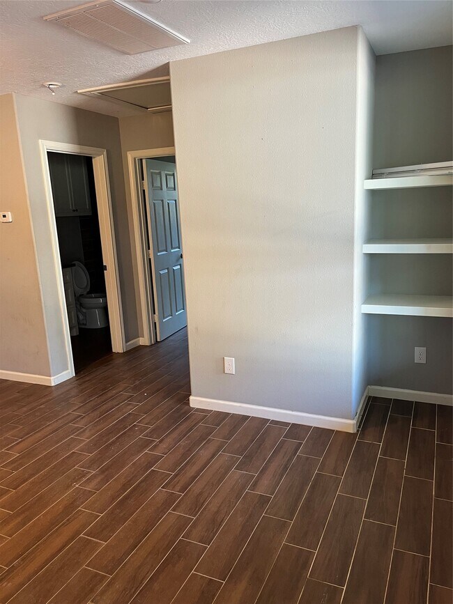 18222 Bonnie Alice Dr Unit B