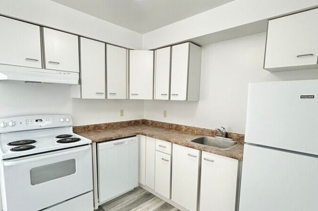 Photo - 130 Bell Farm Rd