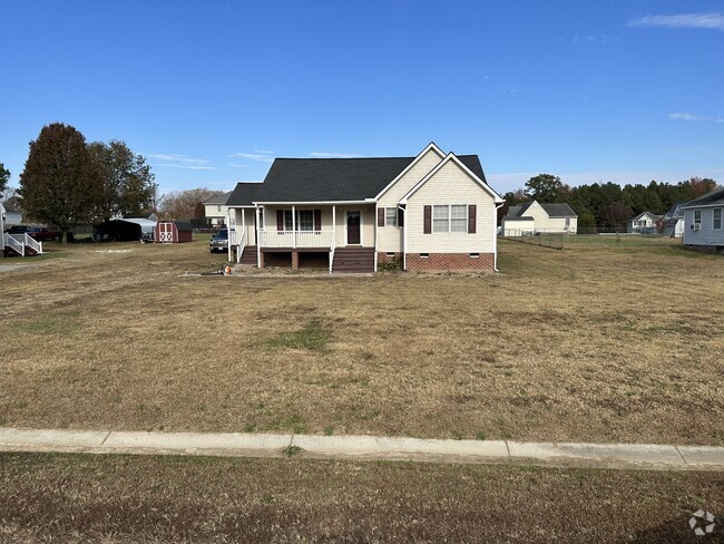 Building Photo - 23310 Pheasant Ct Rental