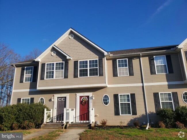 Building Photo - 132 Bay Hill Ln Rental
