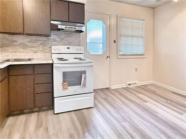 Photo - 1600 Ohio Ave