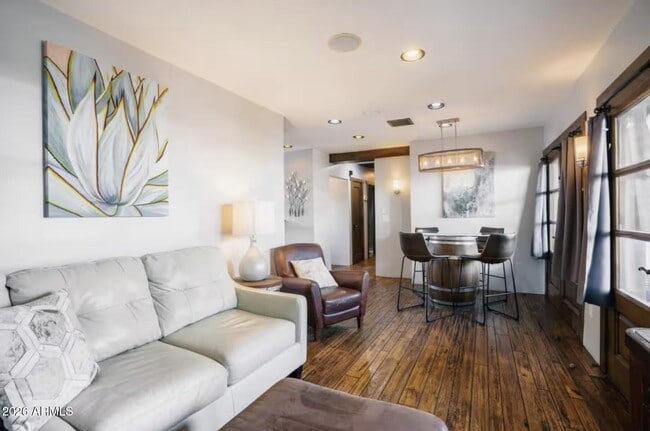 Photo - 6961 E 1st St