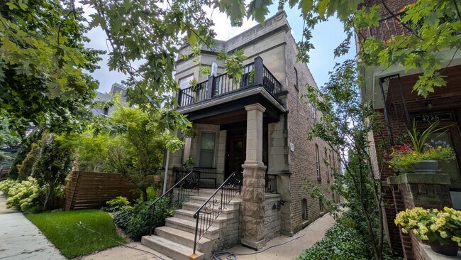 Building Photo - 3754 N Bell Ave Unit 1