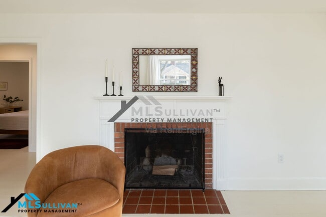 Photo - 1803 Hillcrest Dr