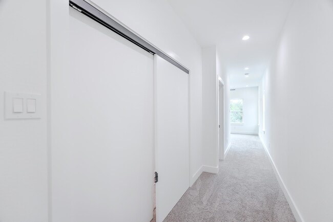 Photo - 7903 Sunnyhill St