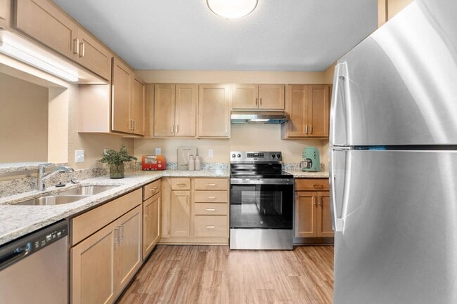 Building Photo - Evans Meadows Rental