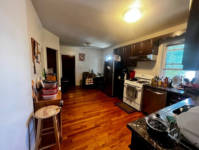 Photo - 20 Bynner St Unit 2