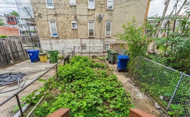 Photo - 2934 Clifton Park Terrace