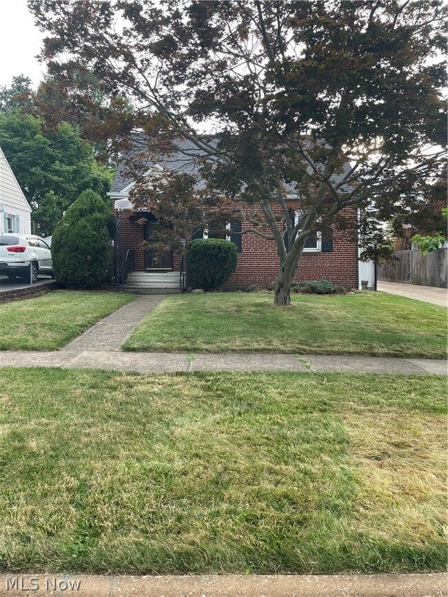 Photo - 2128 6th St