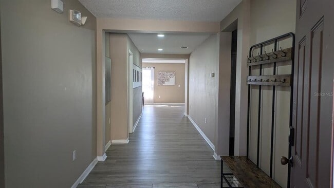 Photo - 341 Aster Dr