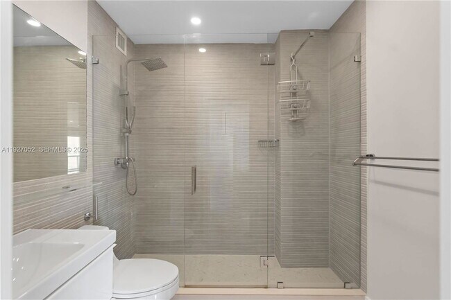 Photo - 2451 Brickell Ave