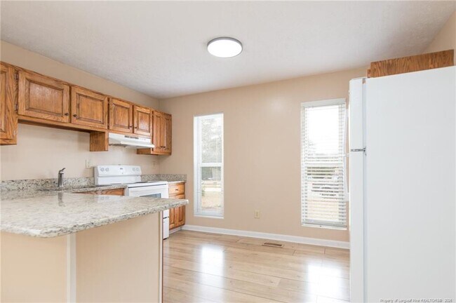 Photo - 100 Lewiston Ct