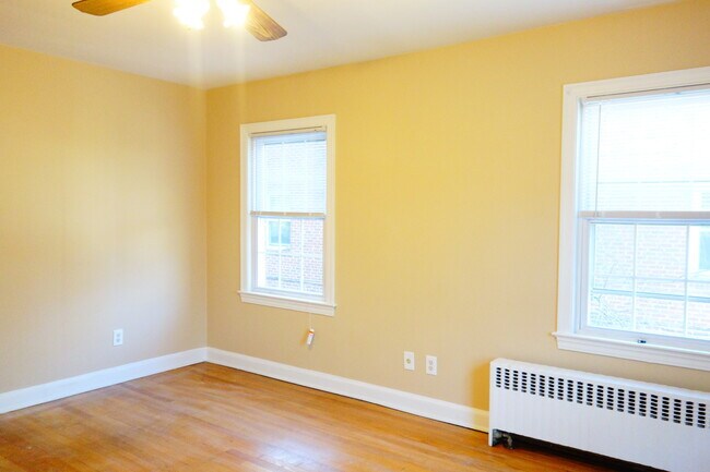 Photo - 8408 Greenwood Ave Unidad 1