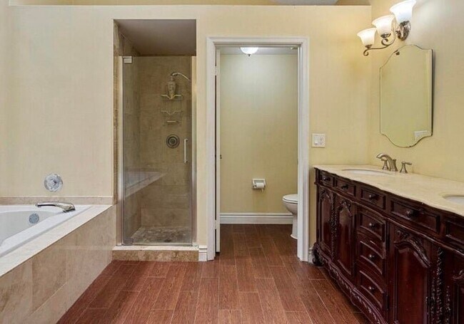 Photo - 7640 Forest Green Ln