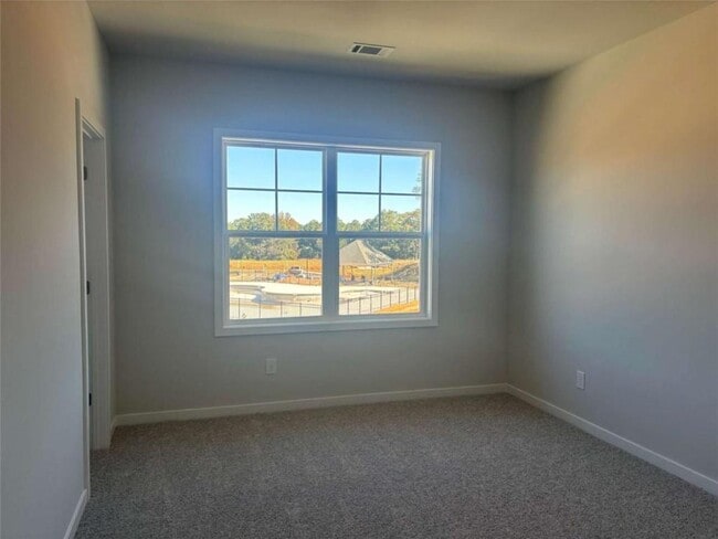 Photo - 141 Wingate Dr