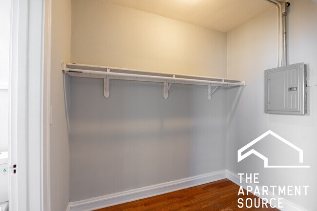 Photo - 4546 N Damen Ave Unit 103