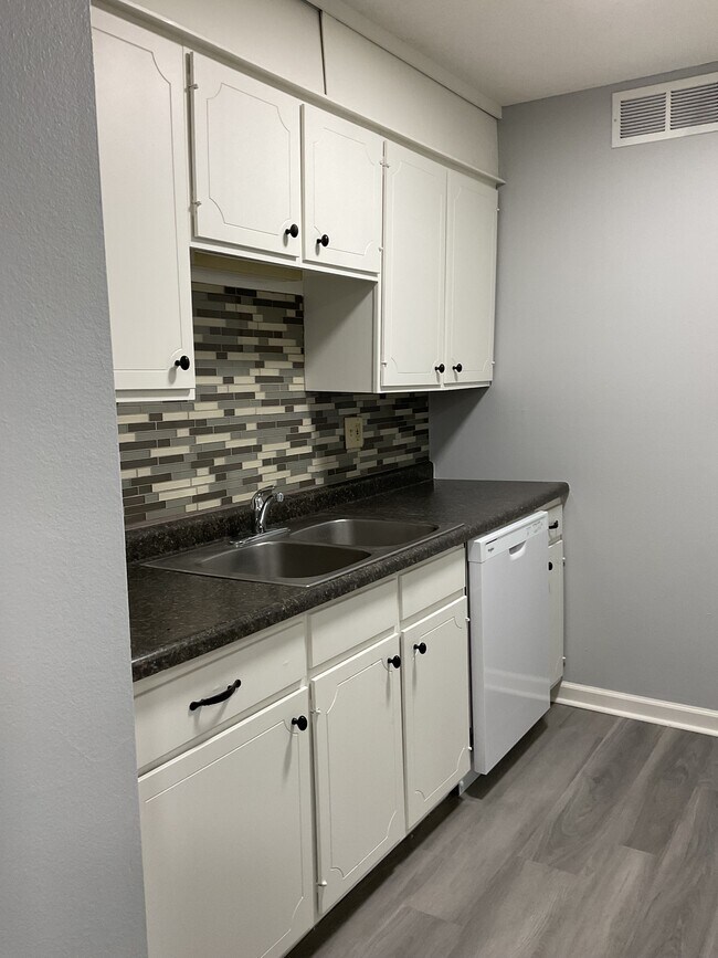 Photo - 210 19th St NE Unidad 11