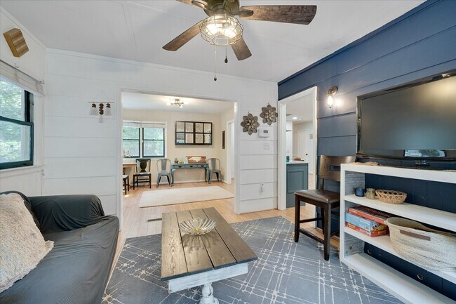 Photo - 409 Northclift Dr Unidad ID1388442P