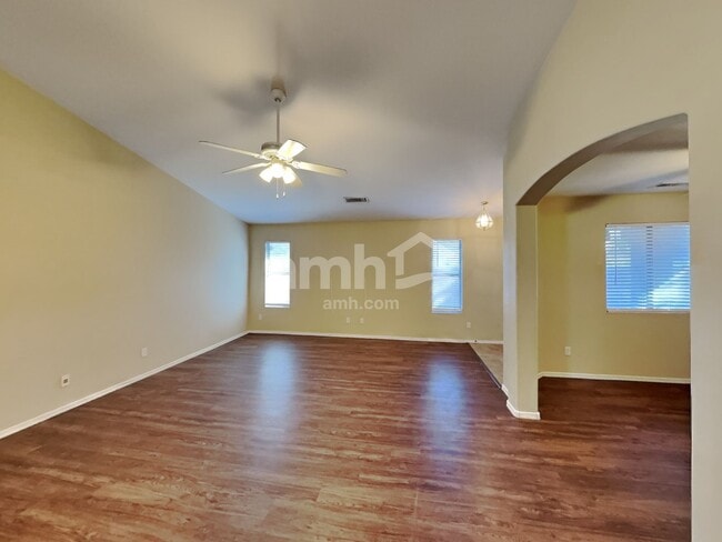 Photo - 13026 W Scotts Dr