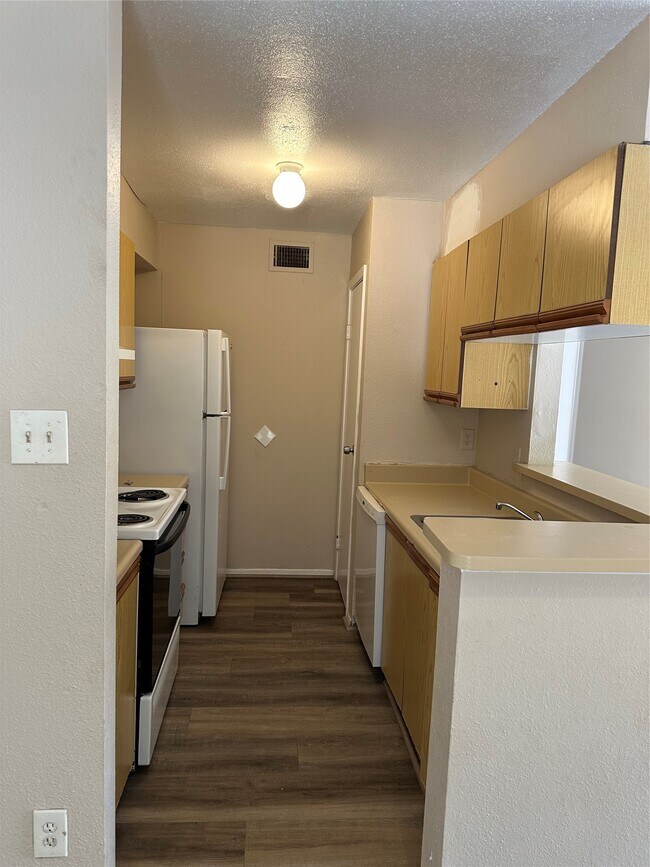 Photo - 10100 S Gessner Rd Unit 212