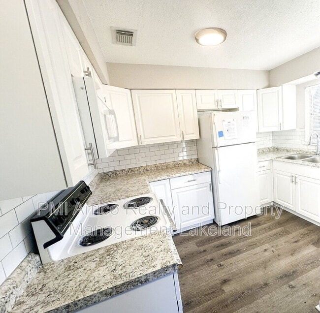 Photo - 4135 Old Rd 37