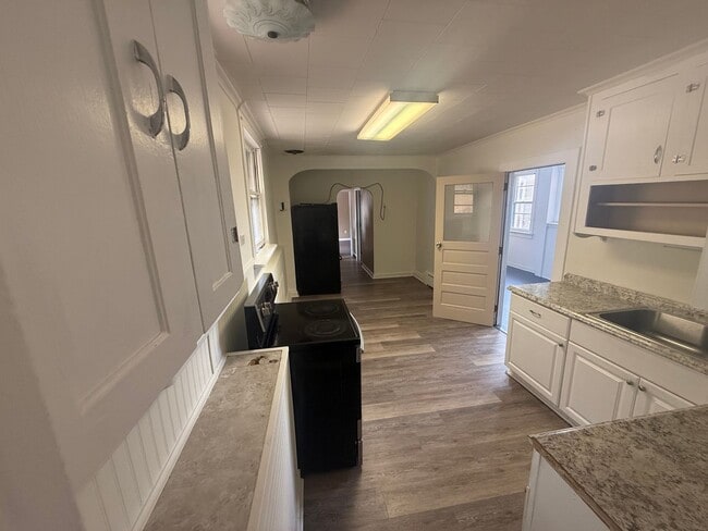 Photo - 113 W Main St Unit 113 W Main 2nd Fl