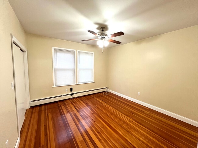 Photo - 36 Ferncliff Ave Unidad 1R