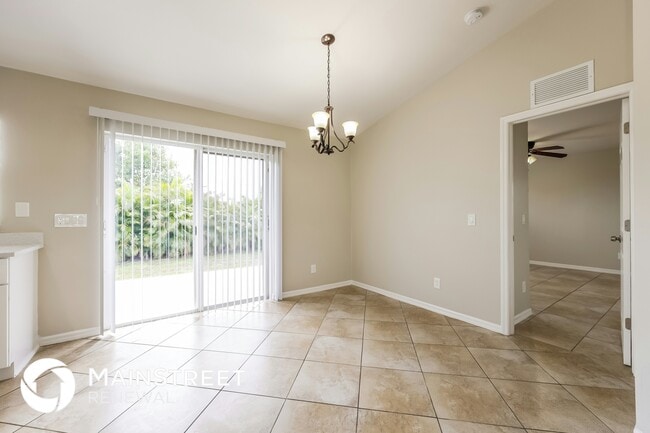 Photo - 4903 Beauty St