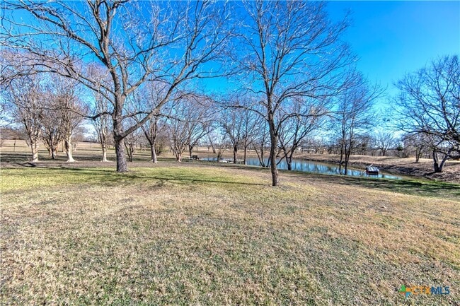 Photo - 1667 Primrose Trail