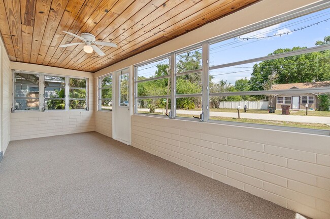 Photo - Charming 2/1 Home w/ Partially Fenced Yard in St. Cloud