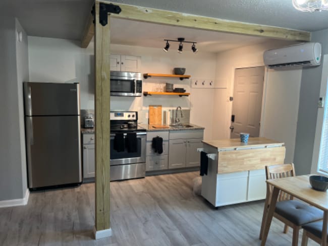 Photo - 622 Texan Trail Unit 3