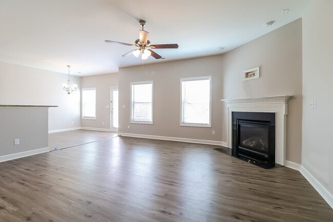 Photo - 508 McCarthy Dr