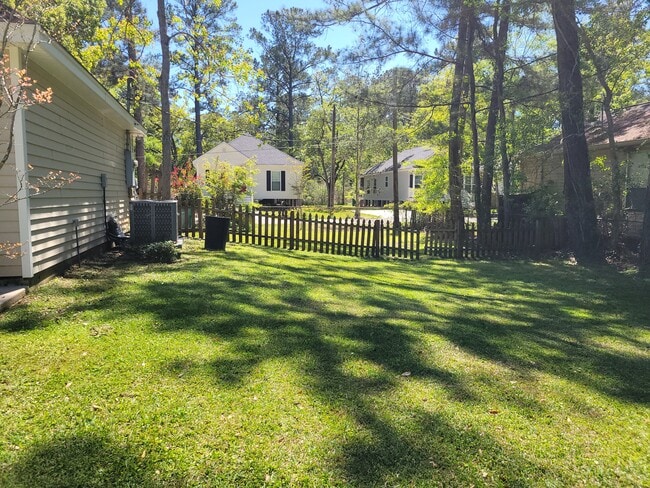 Photo - 1317 Jasmine St