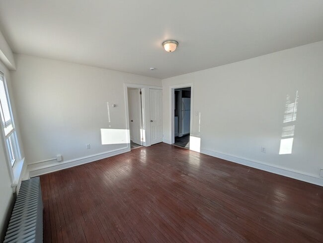 Photo - 119 S Furnace St Unidad 4