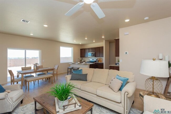 Photo - 8 Twin Berry Ct