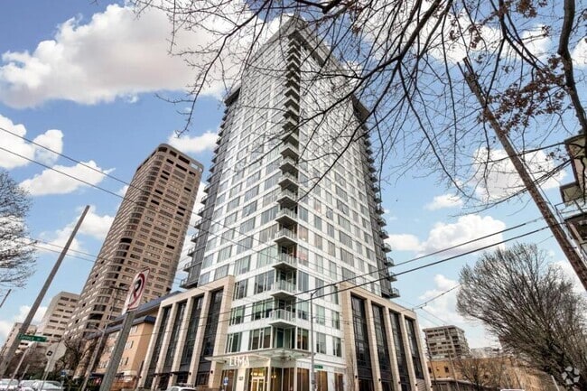 Building Photo - 1 bedroom in Seattle WA 98104 Unit 2007 Rental