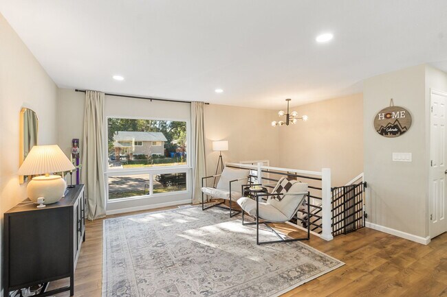 Photo - 3040 Garland Terrace