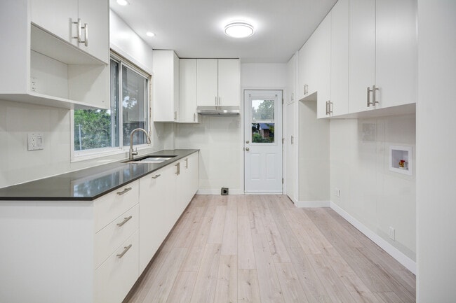 Photo - 2959 Rue Somerset Unit 2959 rue Somerset