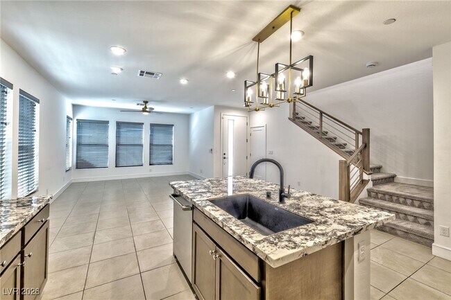 Photo - 9893 Agate Creek