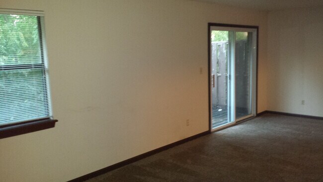 505 Columbia Dr