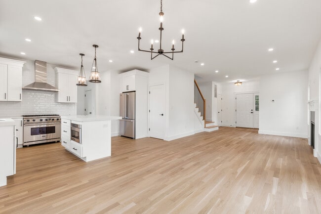 Photo - 194 Nelson Ave Townhome