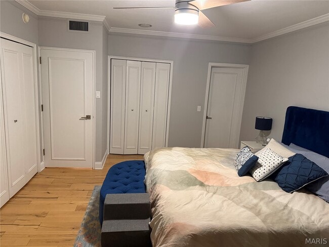 4501 Lindell Blvd Unit 4B