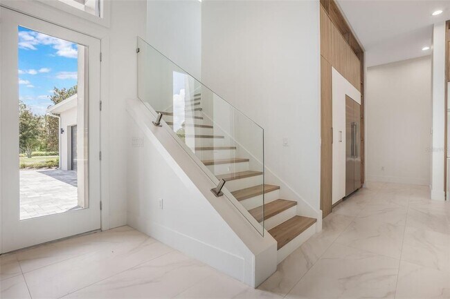 Photo - 16110 Pendio Dr